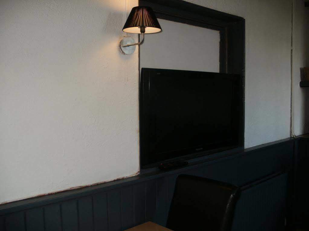 The Crown Inn เคนแชม ภายนอก รูปภาพ